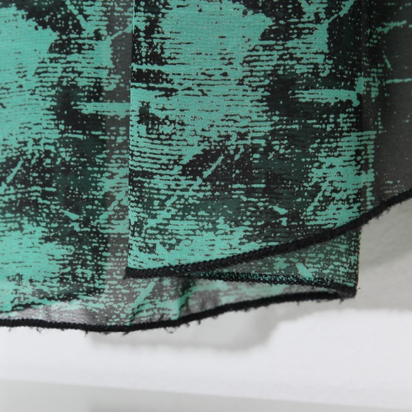 Nordstrom Soprano High Low Printed Chiffon Dress Green Black Sleeveless Sz Small - Picture 7 of 7